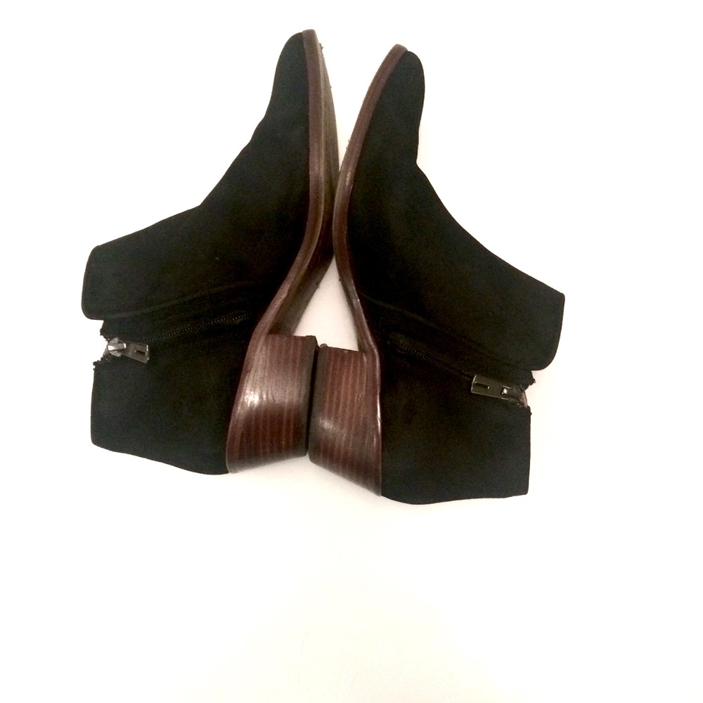 SAM EDELMAN SUEDE BOOTS